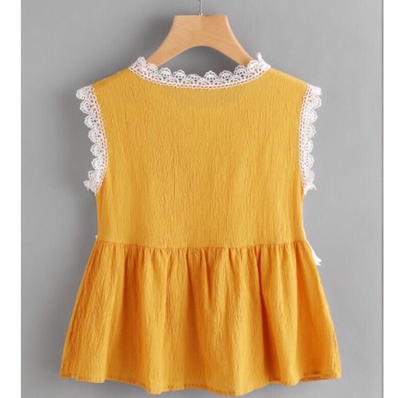 GOLDEN YELLOW CROCHET APPLIQUÉ TOPS - Picture 6 of 6